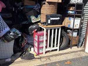 10 x 10 unit in Philadelphia