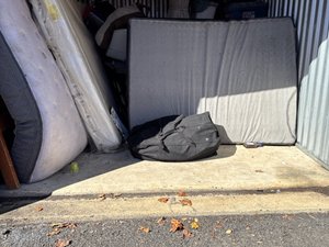 10 x 10 storage unit in Philadelphia, PA