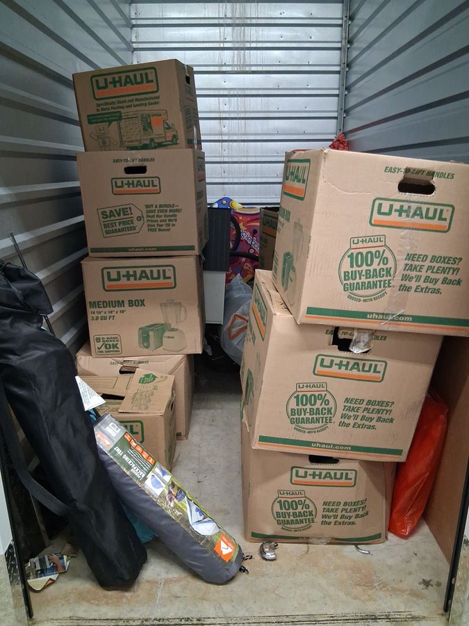 5 x 10 storage unit in Woodstock, GA