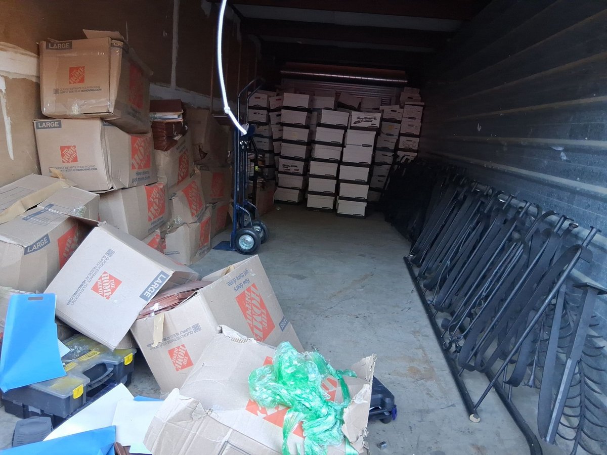 10 x 30 storage unit in Alpharetta, GA