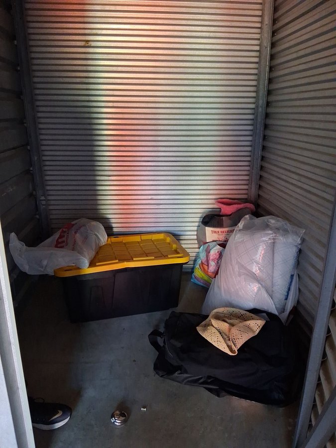 5 x 5 storage unit in Alpharetta, GA