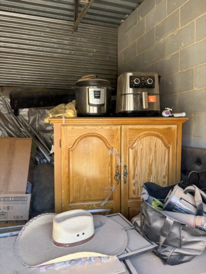 10 x 10 storage unit in Lubbock, TX