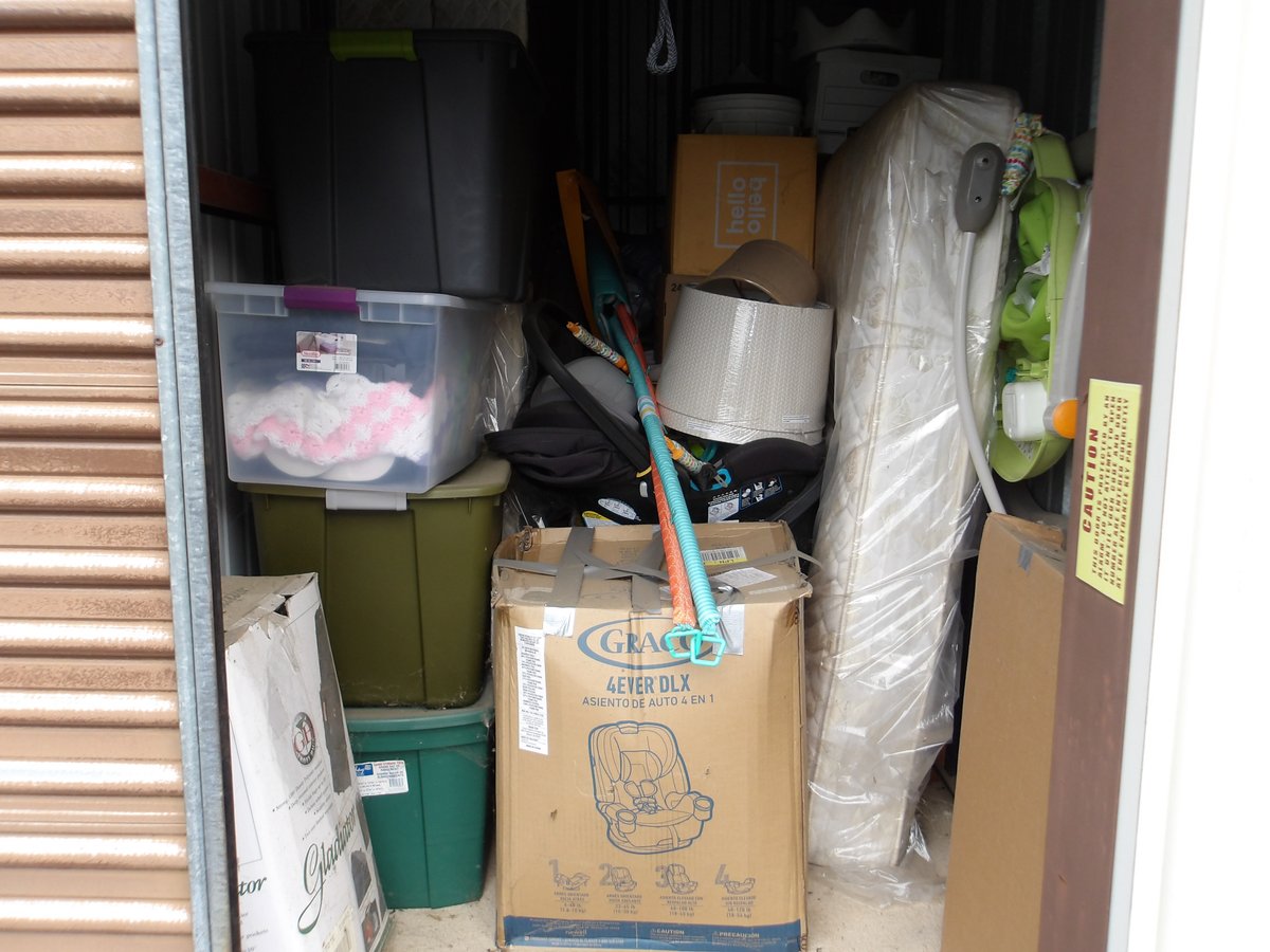 5 x 10 storage unit in Harrisburg, PA