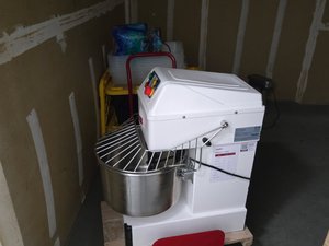 10 x 10 unit in Fort Lauderdale