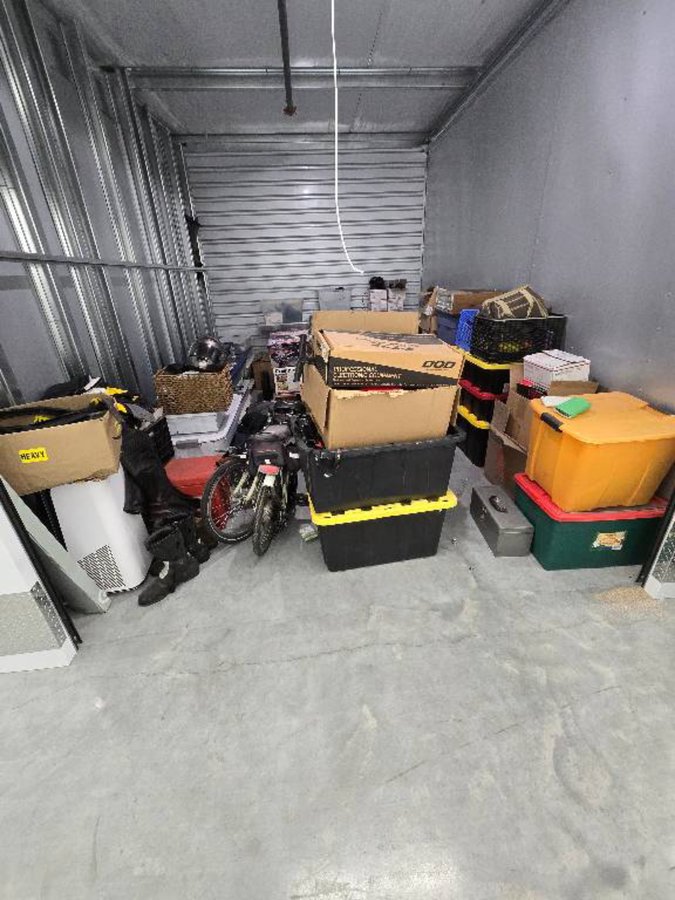 10 x 15 storage unit in Watsonville, CA