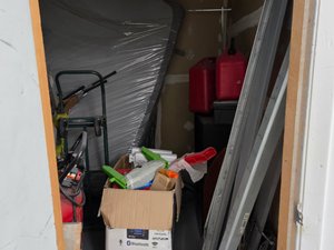 10 x 10 unit in Fort Lauderdale