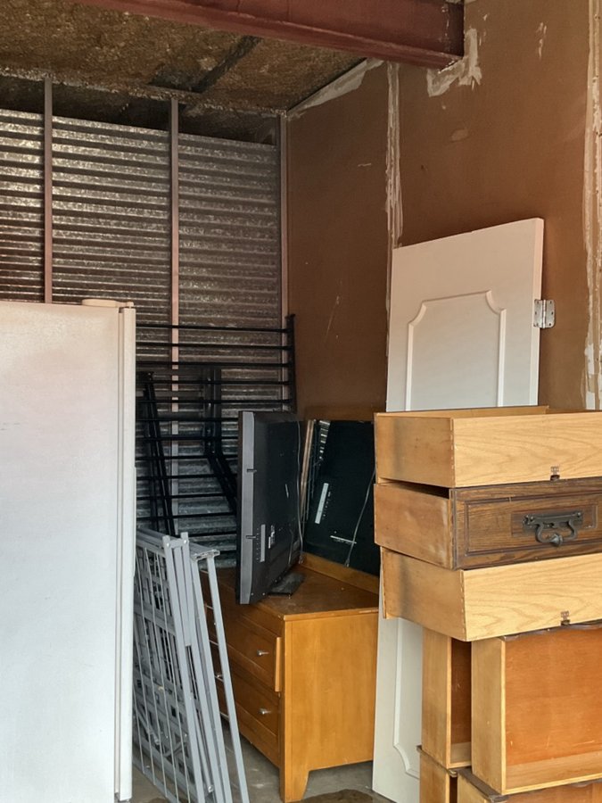 10 x 15 storage unit in Clearwater, FL