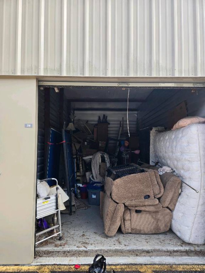 10 x 20 storage unit in Bluffton, SC