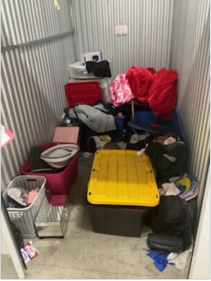 5 x 10 storage unit in Oxnard, CA