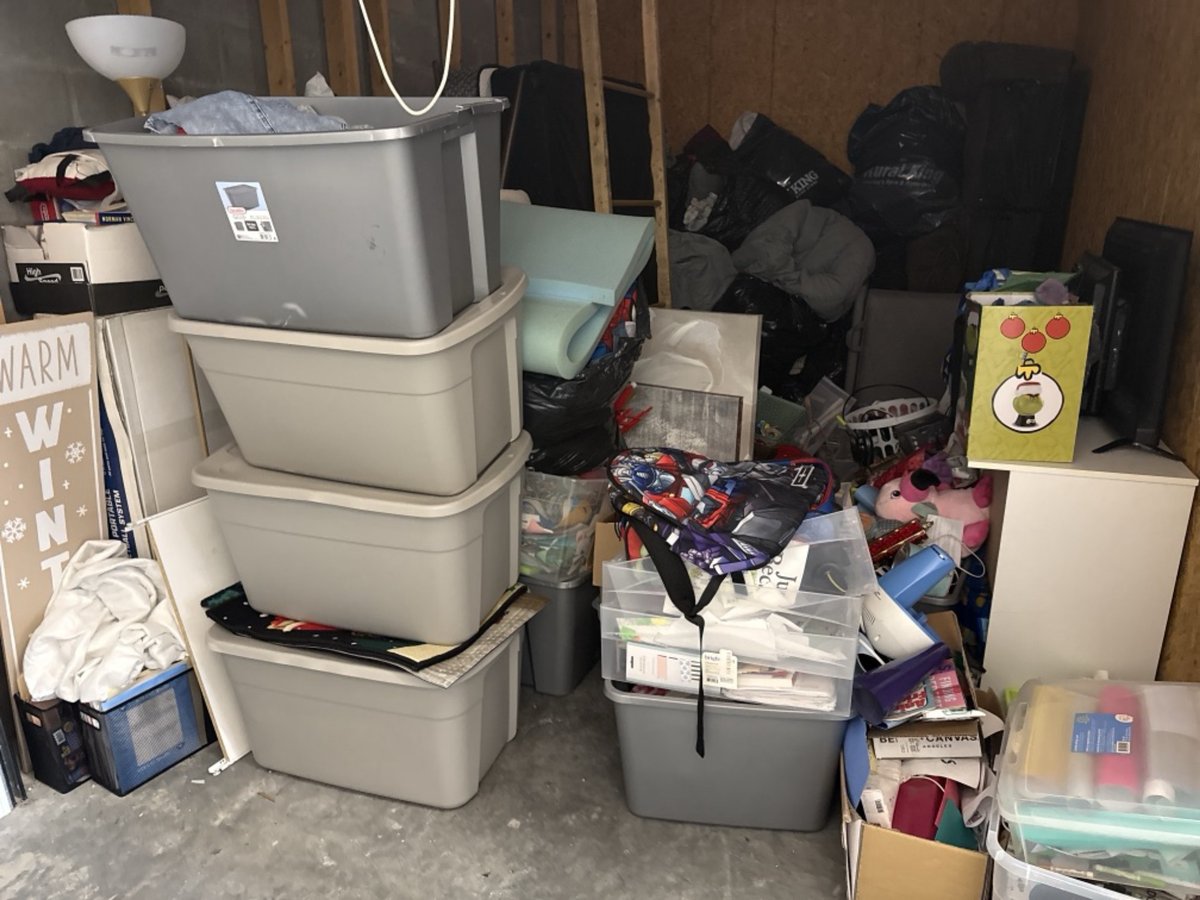10 x 15 storage unit in Evansville, IN