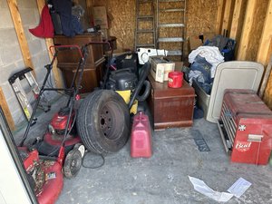 10 x 15 unit in Evansville