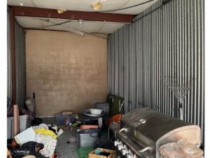 10 x 30 unit in Clearwater