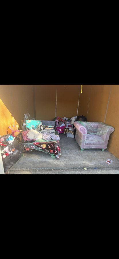 10 x 15 storage unit in Carmichael, CA