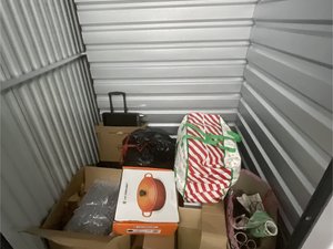 5 x 5 unit in Charlotte