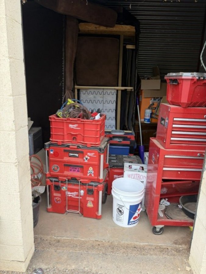 9 x 10 storage unit in Lubbock, TX