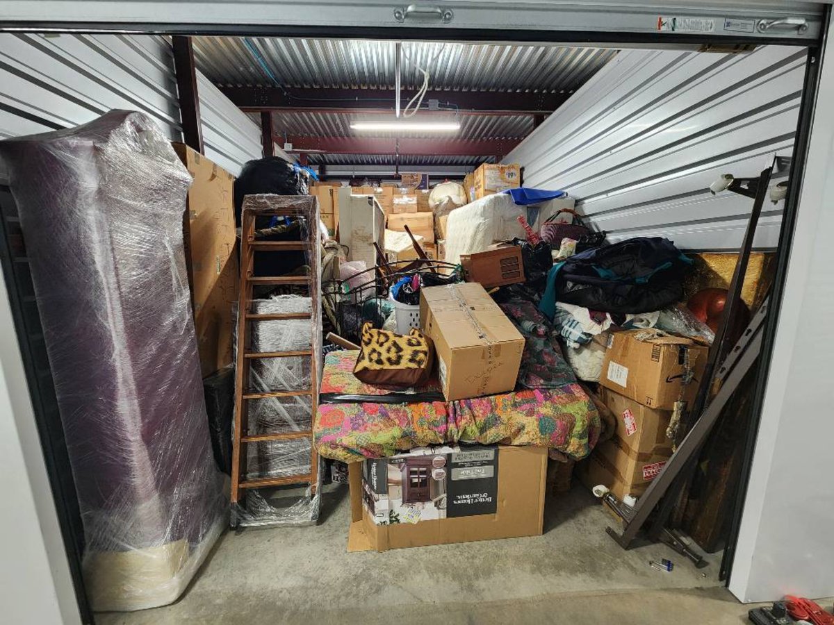 10 x 20 storage unit in Austin, TX
