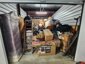 10 x 20 unit in Austin