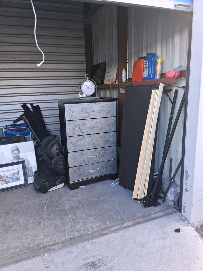 10 x 10 storage unit in Plant City, FL