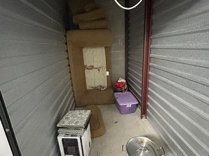 5 x 10 unit in San Antonio