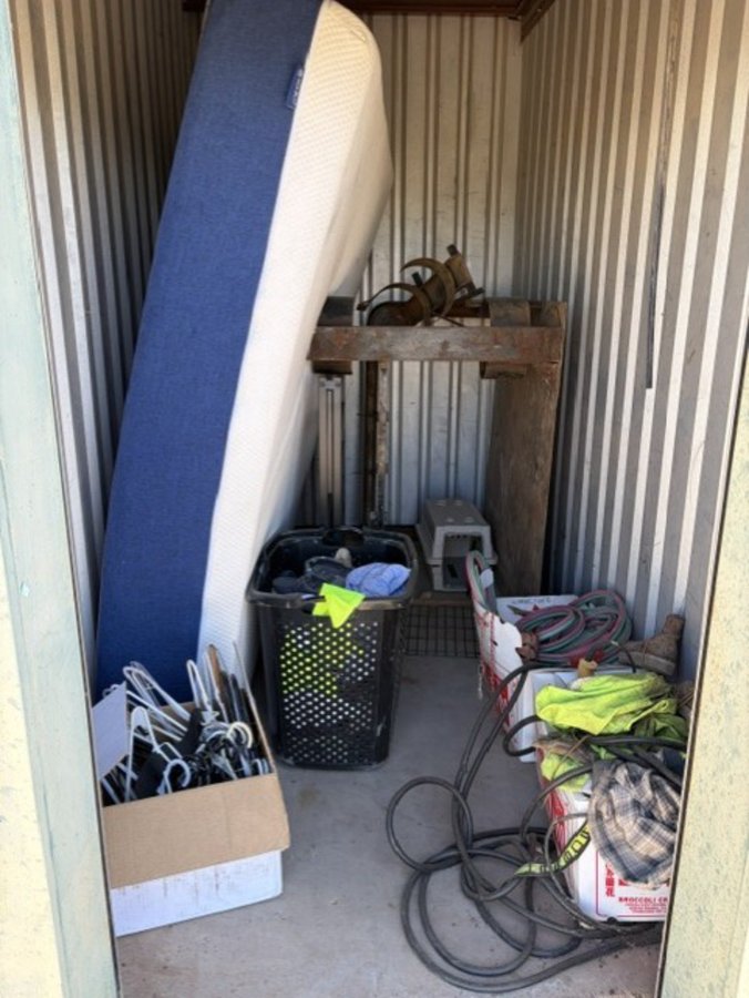 5 x 10 storage unit in Lubbock, TX