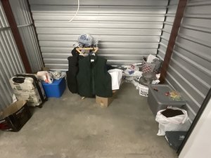 8 x 10 unit in Charlotte