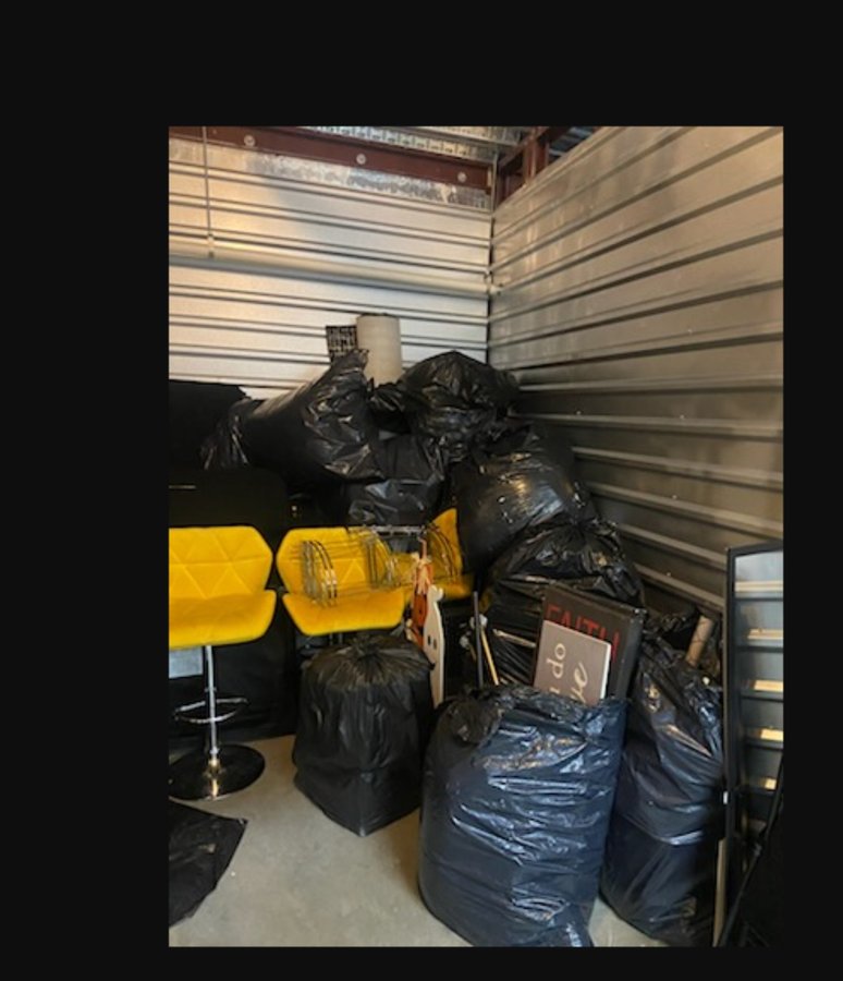 20 x 15 storage unit in Capitol Heights, MD