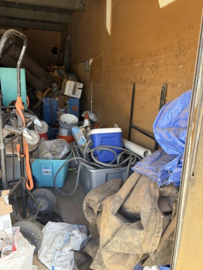 12 x 25 storage unit in Lubbock, TX