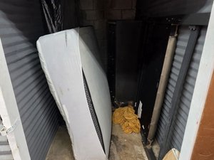 5 x 10 unit in Opa-locka