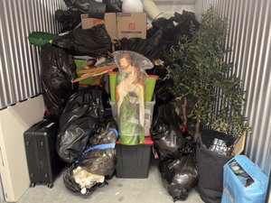 7 x 10 unit in Miami
