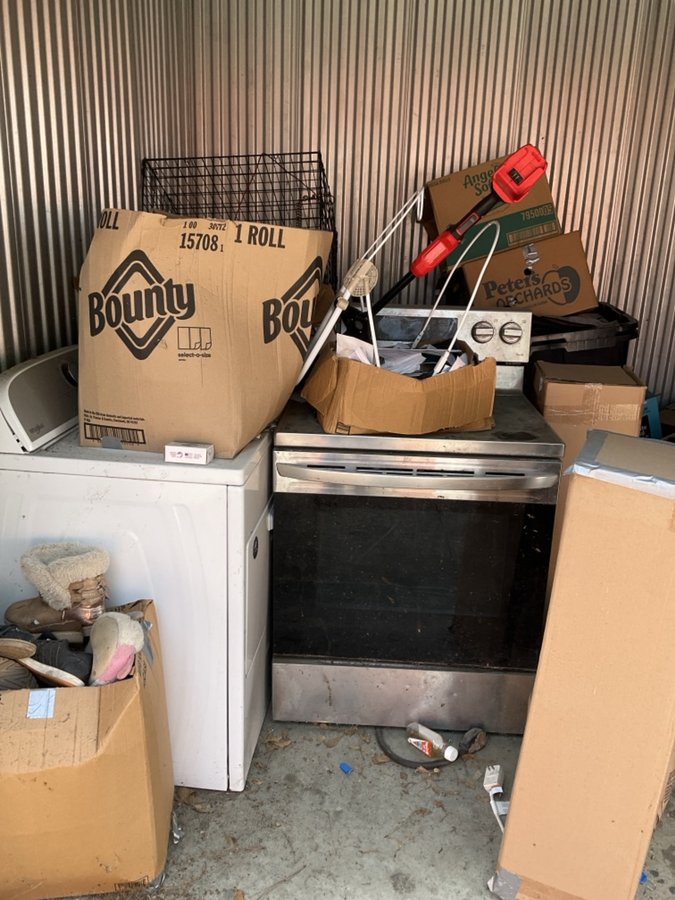 10 x 10 storage unit in Memphis, TN
