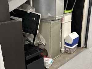 10 x 10 unit in Philadelphia
