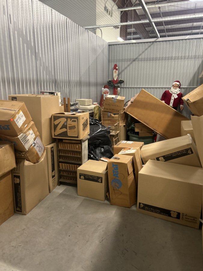 10 x 20 storage unit in Burleson, TX