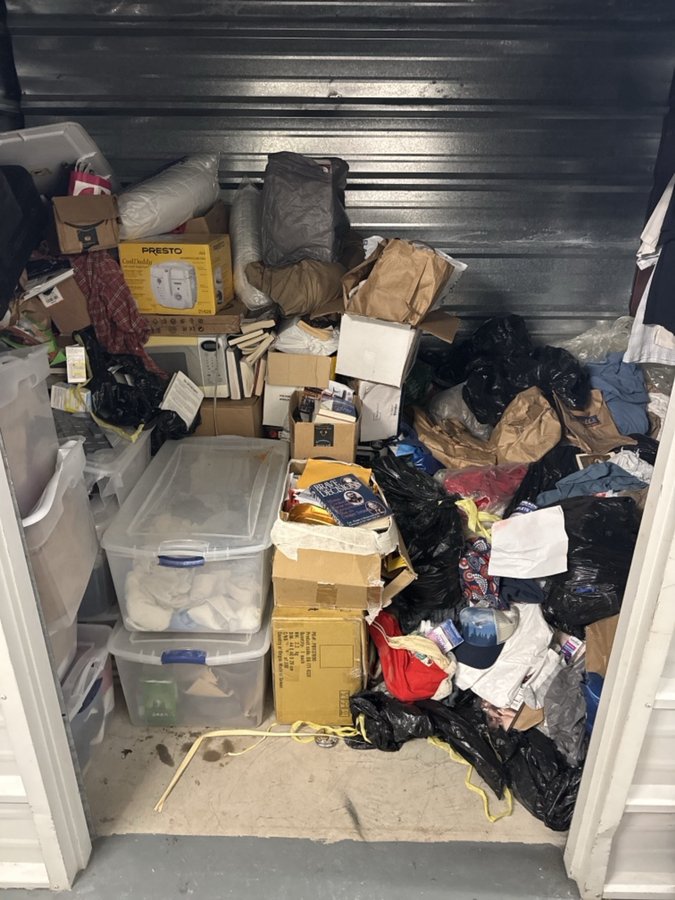 7 x 10 storage unit in Houston, TX