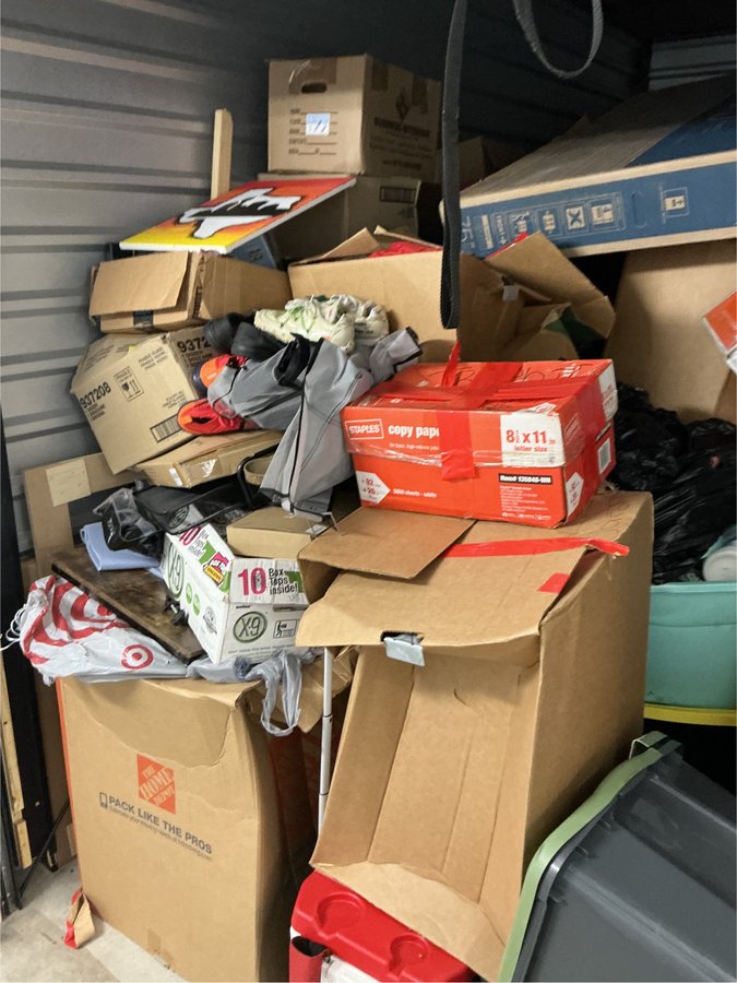 10 x 15 storage unit in Dallas, TX