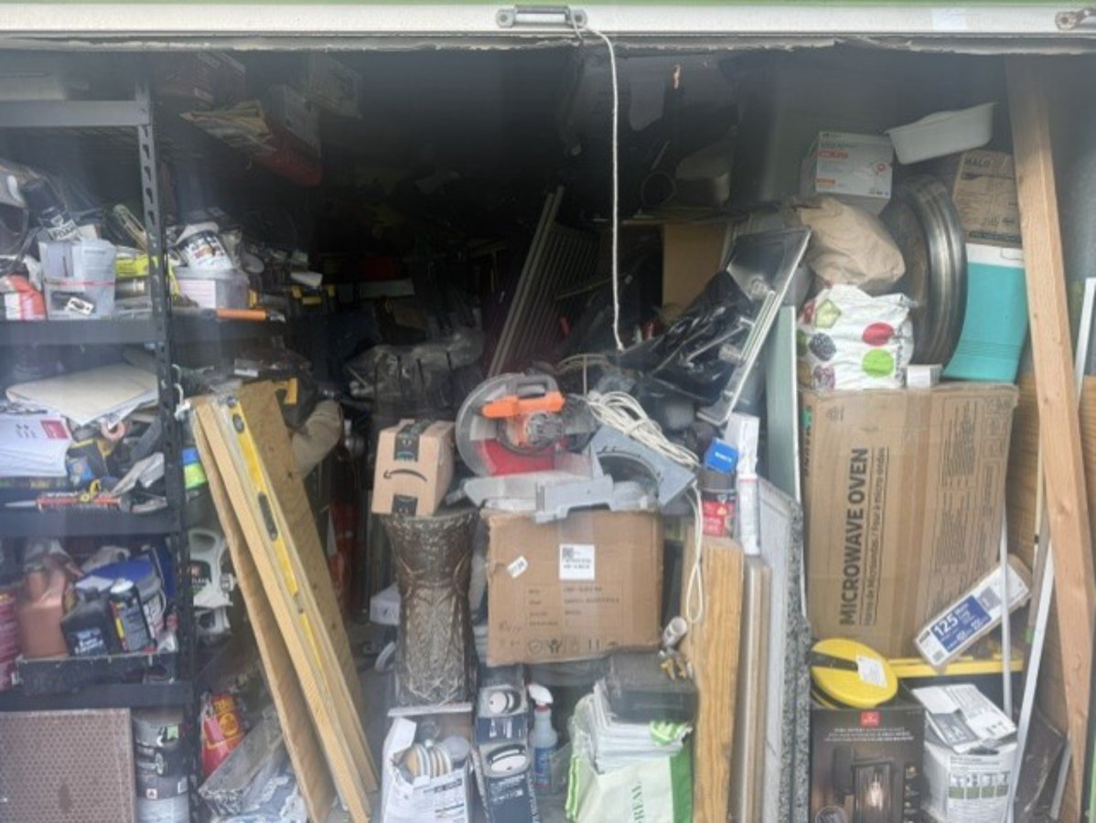 10 x 25 storage unit in Secaucus, NJ