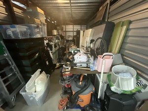 10 x 20 unit in Charlotte