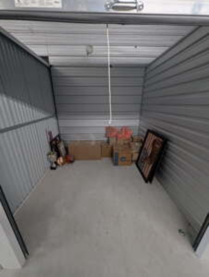 7 x 9 storage unit in Pea Ridge, AR