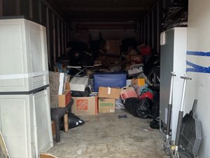 10 x 30 storage unit in Orlando, FL