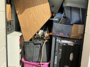 5 x 10 storage unit in Orlando, FL