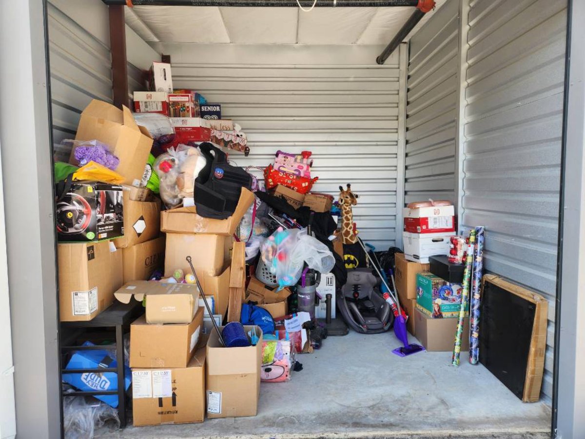 10 x 10 storage unit in San Antonio, TX