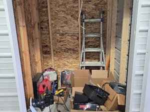5 x 5 unit in Melrose Park
