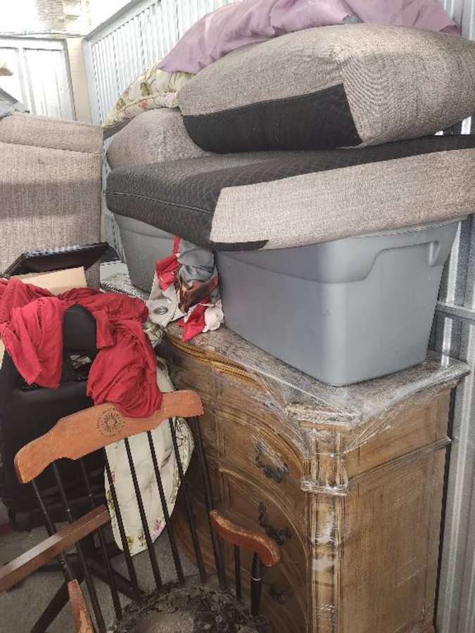 5 x 15 storage unit in Riverdale, GA