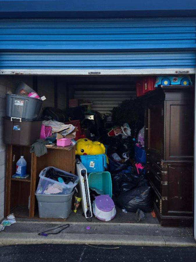 10 x 20 storage unit in Chicago, IL