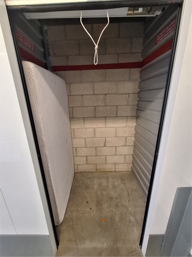 5 x 5 storage unit in Alhambra, CA