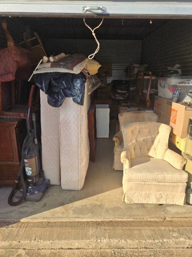 10 x 15 storage unit in Denton, TX