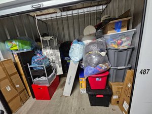 10 x 10 unit in Chicago