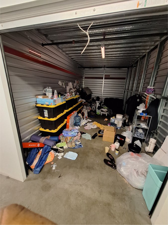 10 x 20 storage unit in Alhambra, CA