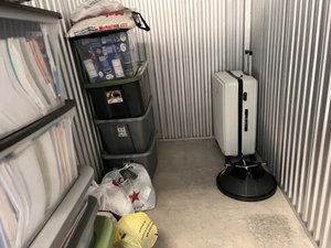 5 x 10 unit in Deerfield Beach