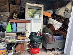 15 x 10 storage unit in Wellington, FL