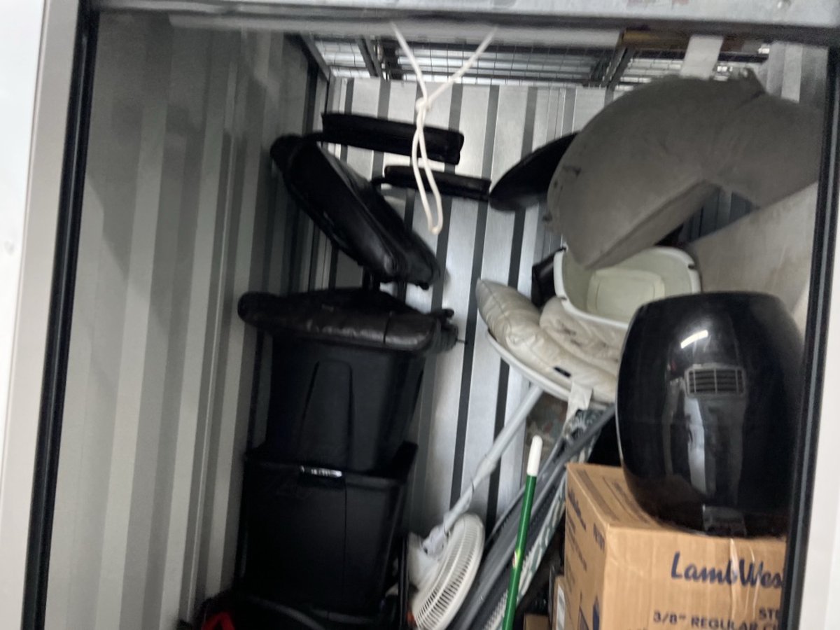 5 x 5 storage unit in West Palm Beach, FL